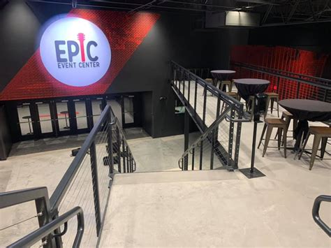 Epic event center green bay - Rent Our Space. Need a great space for your next event? Look no further. We host corporate meetings, holiday parties, company gatherings, charity fundraisers and private concerts. Venue Capacity: 2,100. Event Capacity: 400 classroom style, 500 seated in-the-round, 1,000 seated in rows. Included in all rentals: Main floor and bar. 